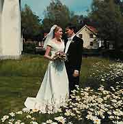 Wedding couple at Helgesta church